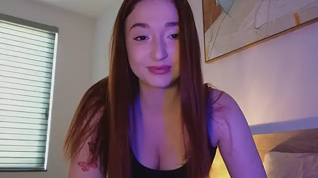 YasmineWest online show from April 6, 6:58 am