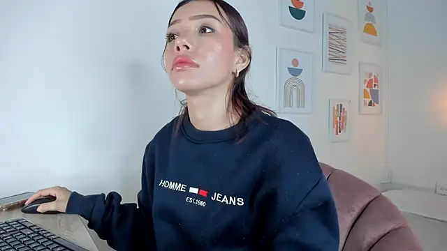 amysc online show from March 18, 1:53 pm