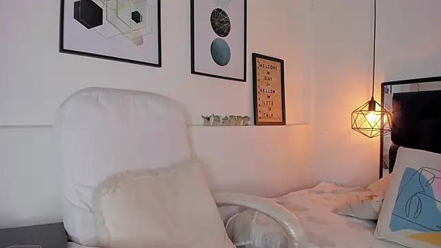 amysc online show from September 23, 1:36 pm