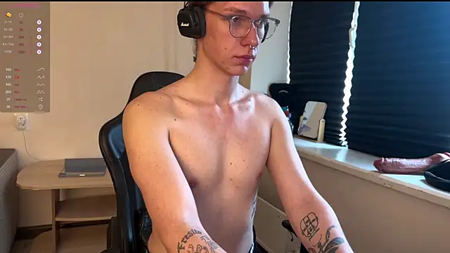 carthylovvve online show from January 9, 8:50 am