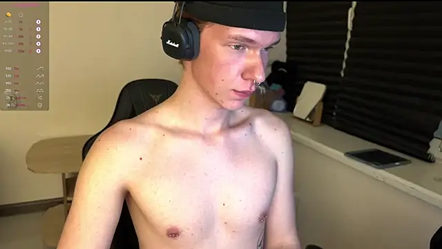 carthylovvve online show from January 12, 9:31 pm