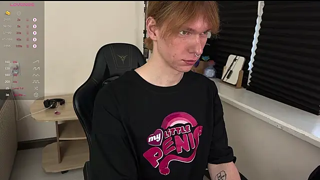 carthylovvve online show from February 28, 3:13 pm