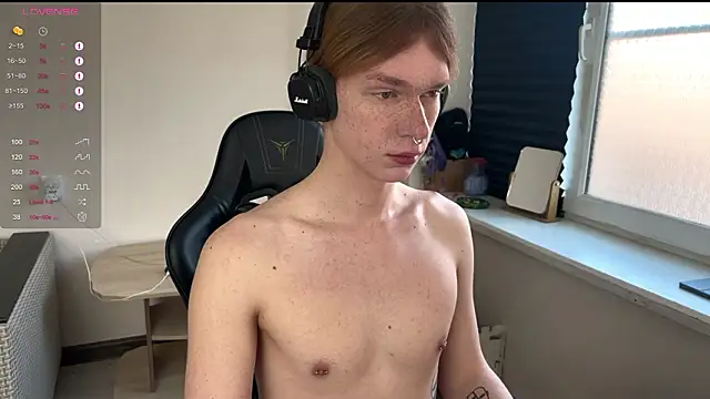 carthylovvve online show from March 22, 2:53 pm