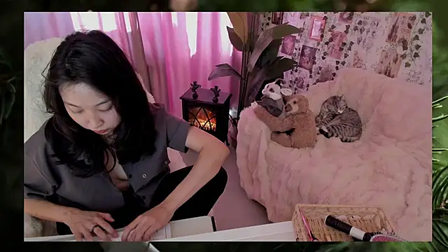 Minami 686 online show from December 3, 8:49 am