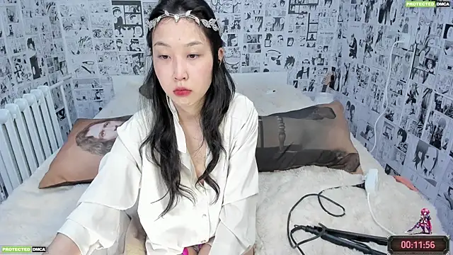 Minami 686 online show from October 14, 9:15 pm