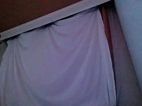 Snapshot of SexxxiLexiiii chatting on June 5, 6:52 am SexxxiLexiiii online show from June 5, 6:52 am