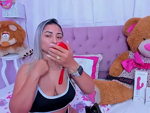 milf bigass  online show from June 4, 12:44 pm