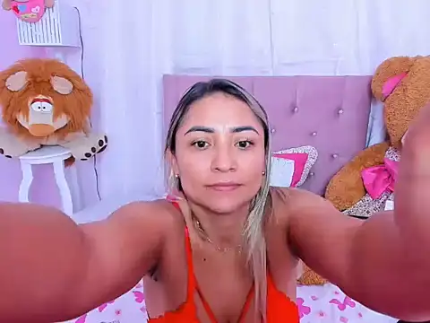 milf bigass  online show from June 10, 12:37 pm