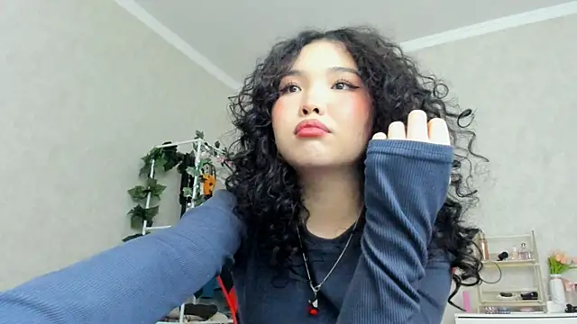 wastforu online show from December 9, 12:30 pm