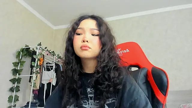 wastforu online show from February 18, 8:27 am