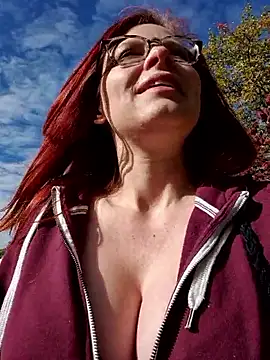 Snapshot of die-EinHORNY-WG chatting on September 17, 8:27 am die-EinHORNY-WG online show from September 17, 8:27 am