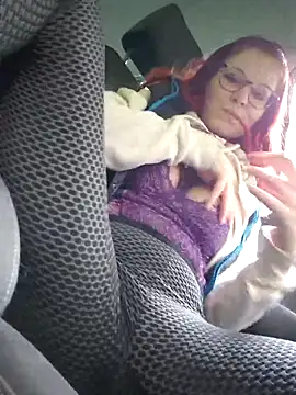 Snapshot of die-EinHORNY-WG chatting on September 29, 11:37 am die-EinHORNY-WG online show from September 29, 11:37 am