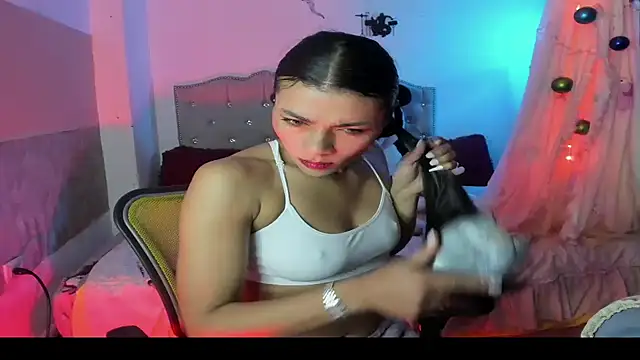 Lilithsabeth online show from December 3, 11:58 pm