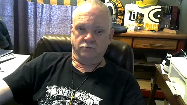 Snapshot of nobledad chatting on March 18, 5:42 pm nobledad online show from March 18, 5:42 pm