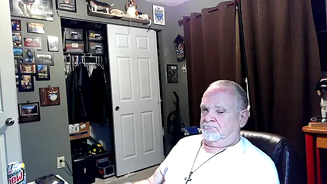 nobledad online show from February 9, 3:21 am