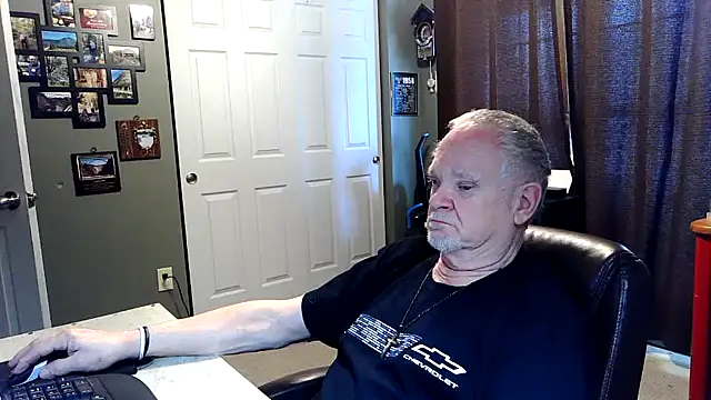 nobledad online show from March 3, 7:31 pm