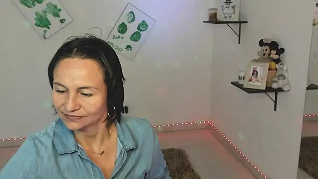 Snapshot of lollita_23_ chatting on September 12, 9:04 pm lollita 23  online show from September 12, 9:04 pm