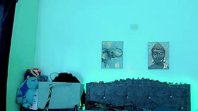 Liamscott  online show from February 10, 7:40 pm