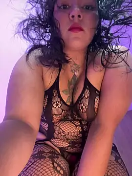 JulianaCastillo online show from March 8, 8:22 am