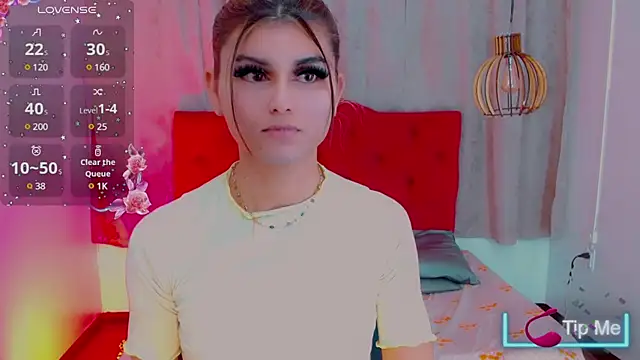 Snapshot of Jessica_smith_1 chatting on February 24, 11:43 am Jessica smith 1 online show from February 24, 11:43 am