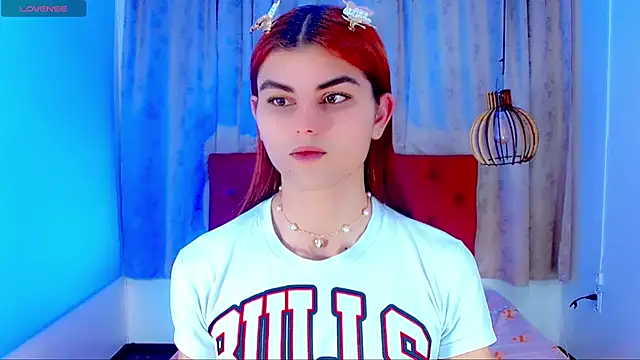 Snapshot of Jessica_smith_1 chatting on October 11, 11:20 am Jessica smith 1 online show from October 11, 11:20 am