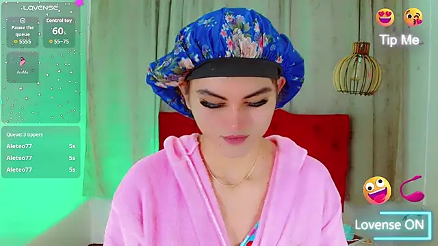 Snapshot of Jessica_smith_1 chatting on October 27, 11:14 am Jessica smith 1 online show from October 27, 11:14 am