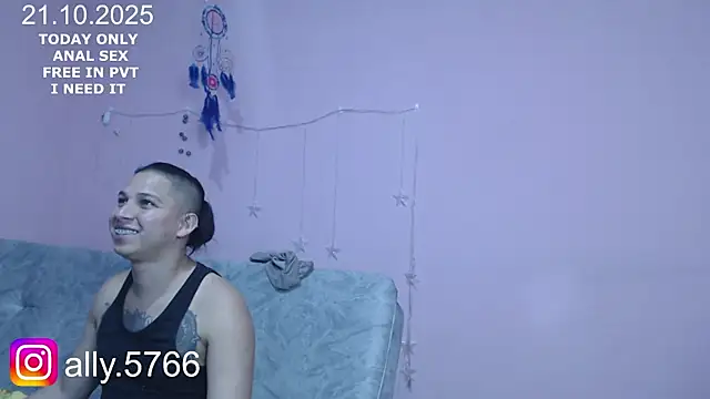 CoreAlejito online show from October 22, 12:00 am