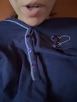 Snapshot of rossana99_ chatting on June 13, 10:46 am rossana99 online show from June 13, 10:46 am