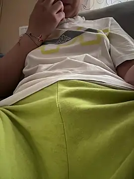 Snapshot of rossana99_ chatting on June 28, 10:32 am rossana99 online show from June 28, 10:32 am