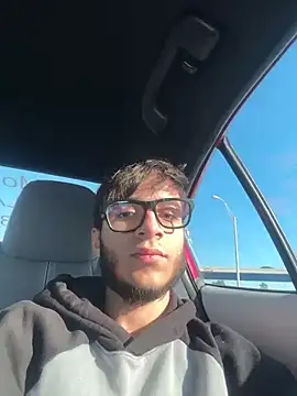 Snapshot of alejdrip chatting on January 12, 8:36 pm alejdrip online show from January 12, 8:36 pm