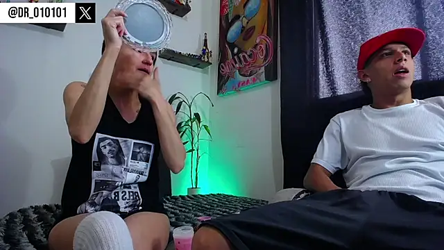 HillAndJack333 online show from October 25, 12:13 pm