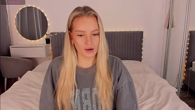 CassieRayss online show from March 30, 9:54 am