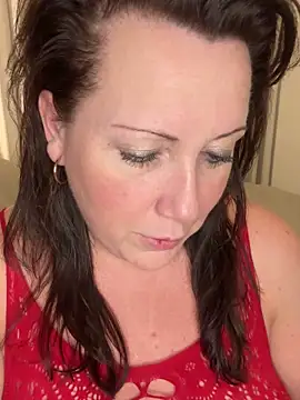 xsexycurvymilf online show from February 19, 2:55 pm