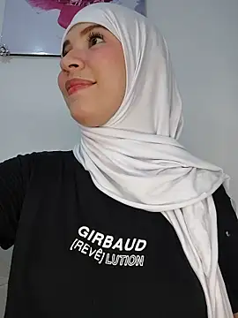 hanaa 18 online show from February 19, 4:52 am