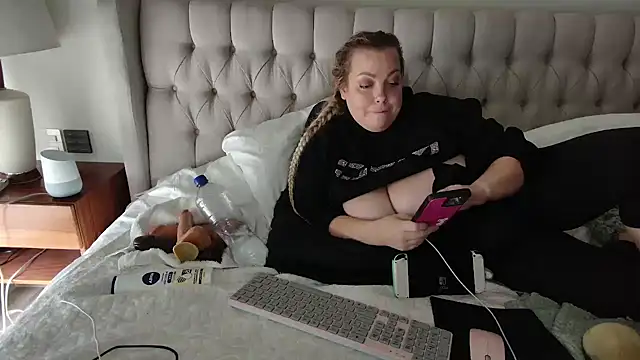 Beauty4AGent online show from December 6, 7:56 pm