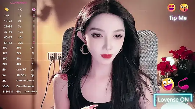 Snapshot of vyizh- chatting on July 25, 2:03 pm vyizh- online show from July 25, 2:03 pm