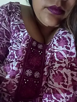  Redwine  online show from February 23, 7:07 pm