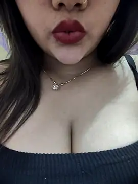  Redwine  online show from March 18, 3:42 am