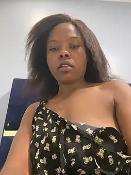 Dellah26 online show from June 8, 5:35 pm
