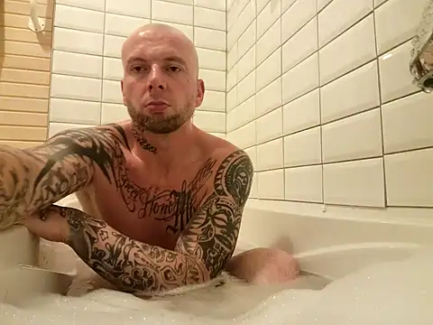 nicedicknicetats online show from September 9, 2:11 am