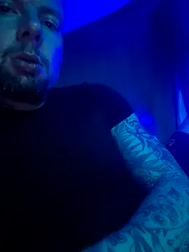 nicedicknicetats online show from September 27, 4:17 am