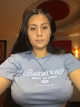 valentinesexx online show from December 31, 2:08 am