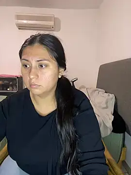 valentinesexx online show from February 4, 4:05 am