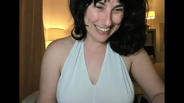 Snapshot of emmita69_ chatting on February 25, 11:19 am emmita69 online show from February 25, 11:19 am