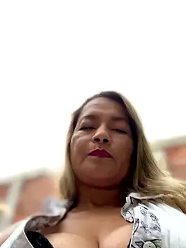 Snapshot of Jlo_69 chatting on December 10, 9:33 pm Jlo 69 online show from December 10, 9:33 pm