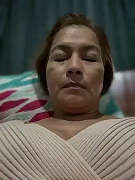 Snapshot of Jlo_69 chatting on December 29, 10:47 pm Jlo 69 online show from December 29, 10:47 pm