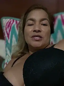 Snapshot of Jlo_69 chatting on January 6, 11:09 pm Jlo 69 online show from January 6, 11:09 pm