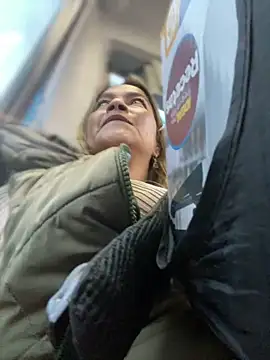 Snapshot of Jlo_69 chatting on March 20, 11:23 pm Jlo 69 online show from March 20, 11:23 pm