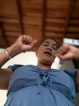 Snapshot of Jlo_69 chatting on October 1, 9:21 pm Jlo 69 online show from October 1, 9:21 pm