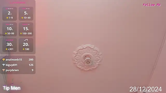 Snapshot of Karoline_Marin chatting on December 28, 5:46 pm Karoline Marin online show from December 28, 5:46 pm